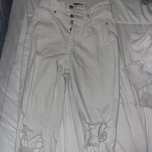 WHITE TARGET STRAIGHT LEG JEANS